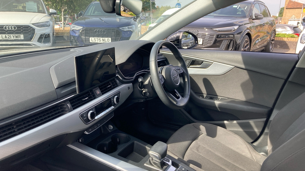 Audi A4 Avant 2.0 Avant Tdi S Line Mhev 161 Bhp White #10
