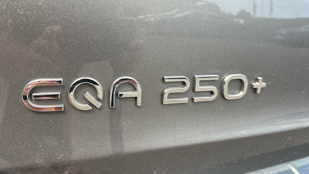 Mercedes-Benz EQA Mercedes-benz Eqa Sport Executive Grey #37