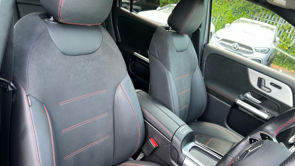 Mercedes-Benz EQA Mercedes-benz Eqa Sport Executive Grey #32