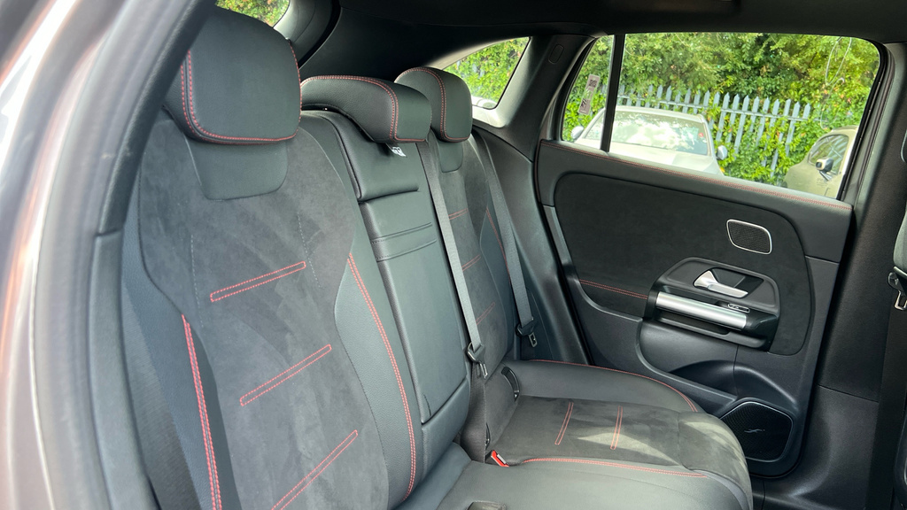 Mercedes-Benz EQA Mercedes-benz Eqa Sport Executive Grey #33