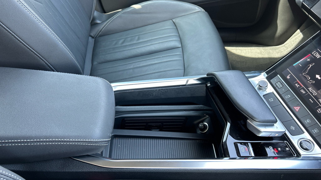 Audi Q8 e tron 250Kw 50 Quattro 95Kwh Black Ed At Tech Pro Grey #33