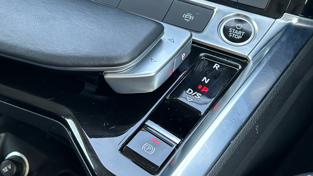 Audi Q8 e tron 250Kw 50 Quattro 95Kwh Black Ed At Tech Pro Grey #32