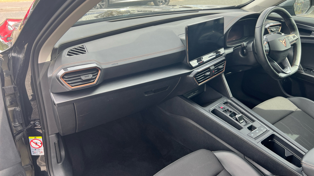 Cupra Formentor V2 Tsi 150Ps 7 Speed Dsg Suv Black #10