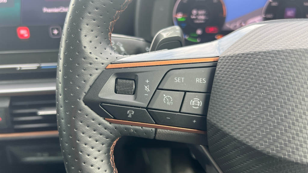 Cupra Formentor V2 Tsi 150Ps 7 Speed Dsg Suv Black #25