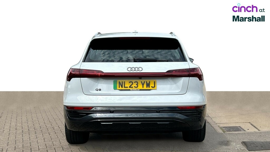 Audi Q8 e tron Vorsprung 50 E-tron Quattro 250,00 Kw Black #4