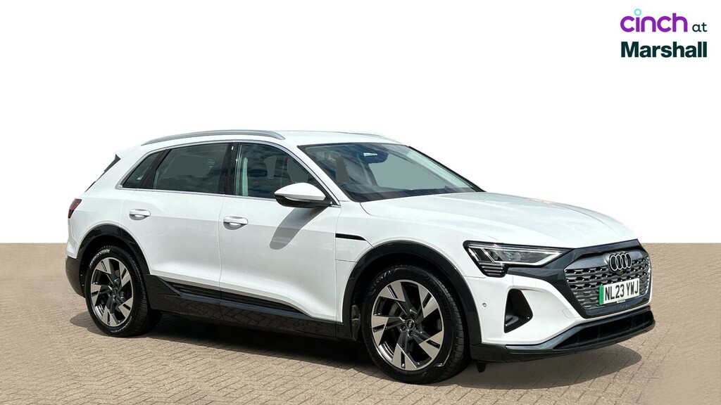 Audi Q8 e tron Vorsprung 50 E-tron Quattro 250,00 Kw Black #1