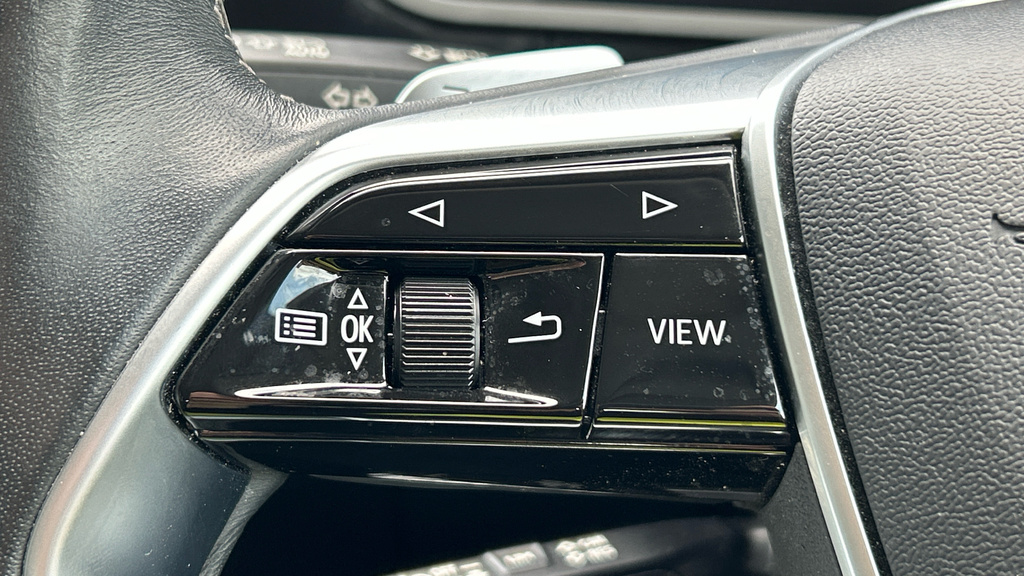 Audi Q8 e tron Vorsprung 50 E-tron Quattro 250,00 Kw Black #31