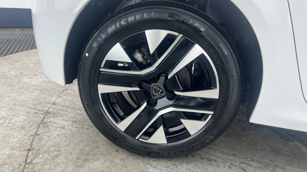 Peugeot 208 1.2 Puretech 100 Gt Grey #24