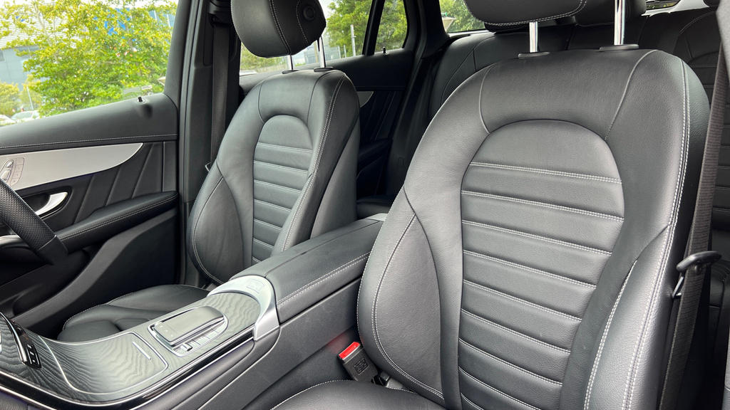 Mercedes-Benz GLC Class Glc220d Amg Line Premium Black #27