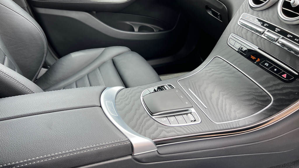 Mercedes-Benz GLC Class Glc220d Amg Line Premium Black #39