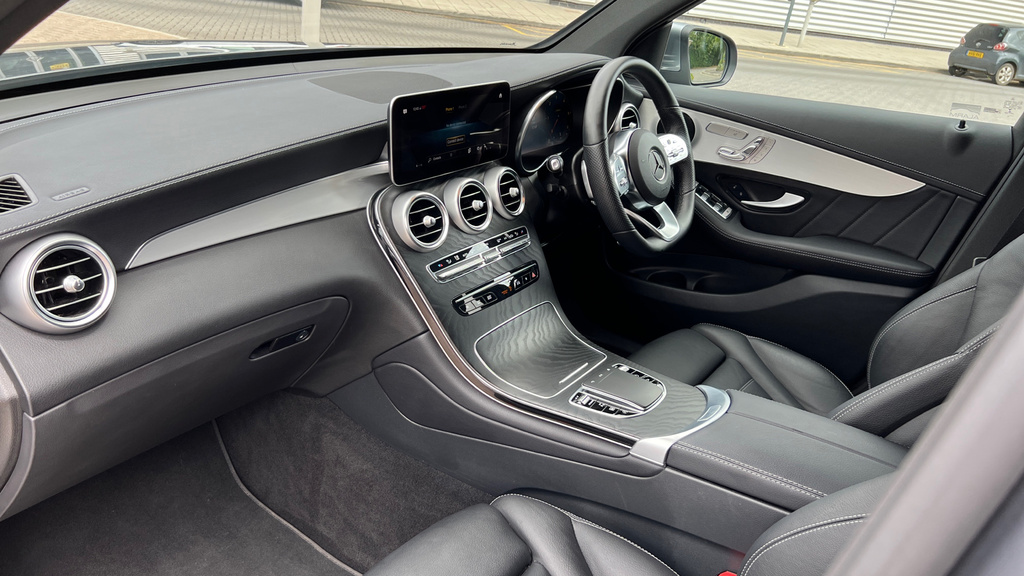 Mercedes-Benz GLC Class Glc220d Amg Line Premium Black #11
