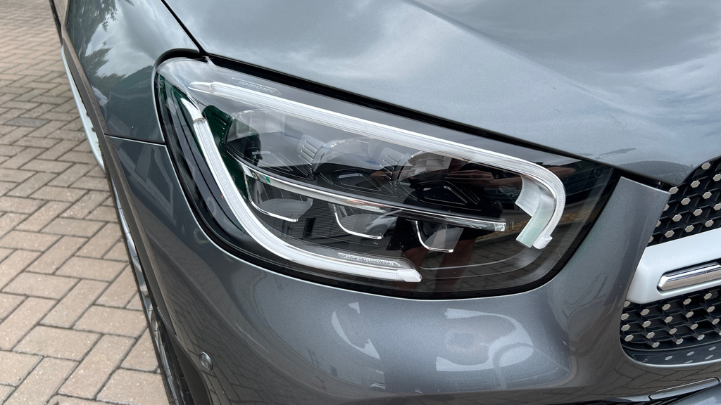 Mercedes-Benz GLC Class Glc220d Amg Line Premium Black #30