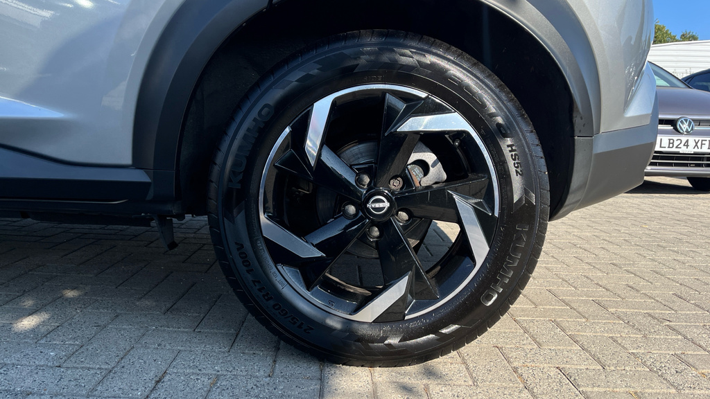 Nissan Juke Juke N-connecta Dig-t S-a White #18