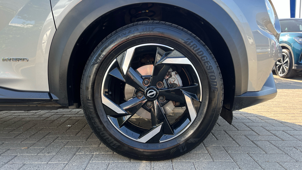 Nissan Juke Juke N-connecta Dig-t S-a White #20