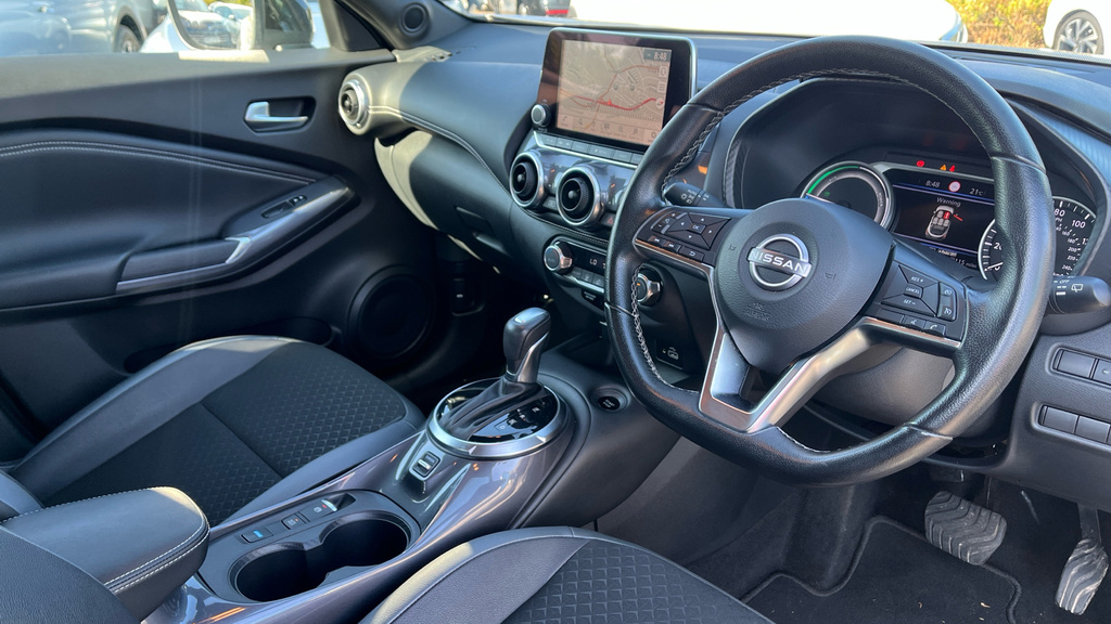 Nissan Juke Juke N-connecta Dig-t S-a White #9