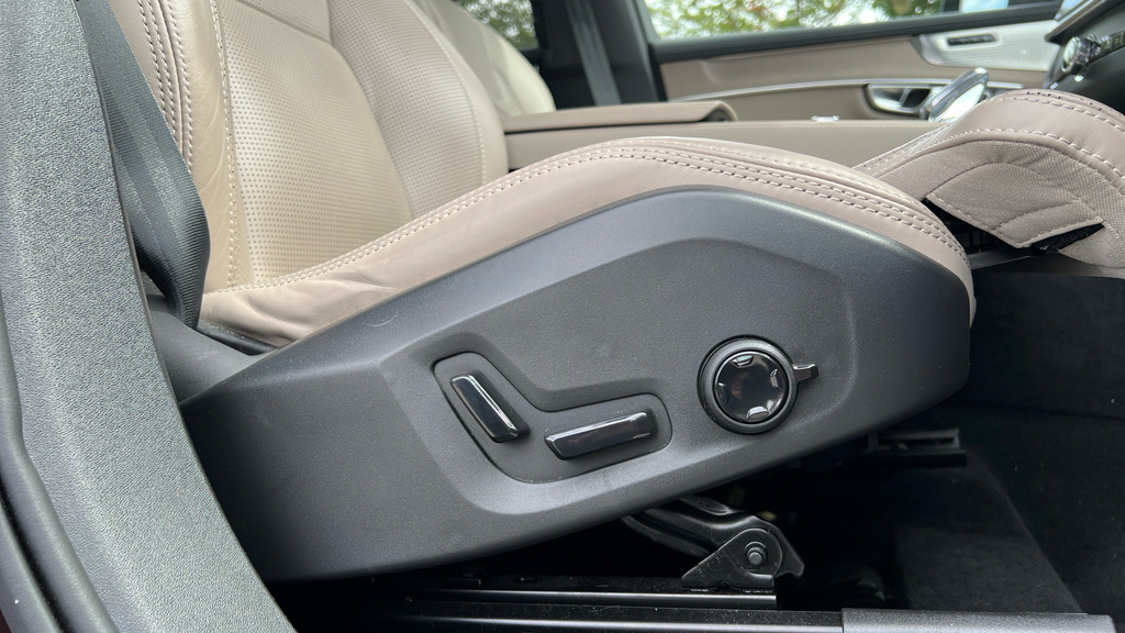 Volvo XC90 2.0 B5p Plus Dark Awd Geartronic Black #36