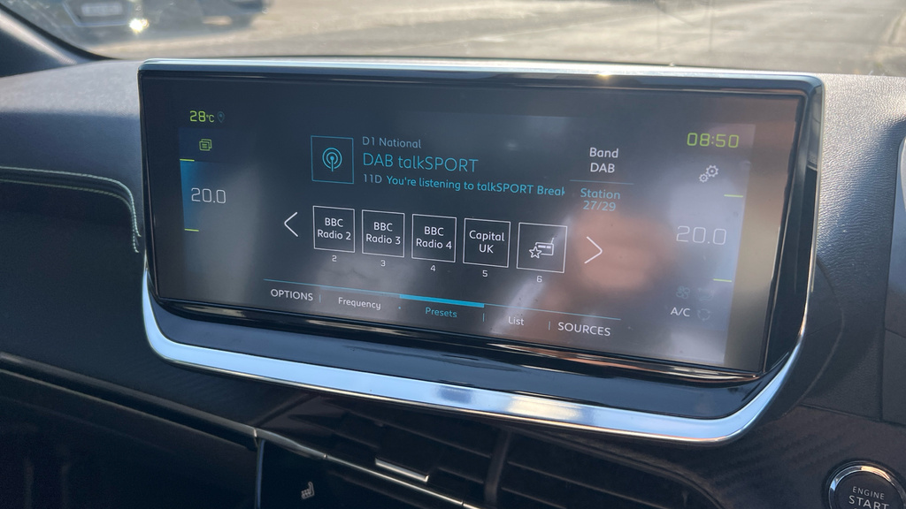 Peugeot e-208 208 Gt Line Ev Grey #19