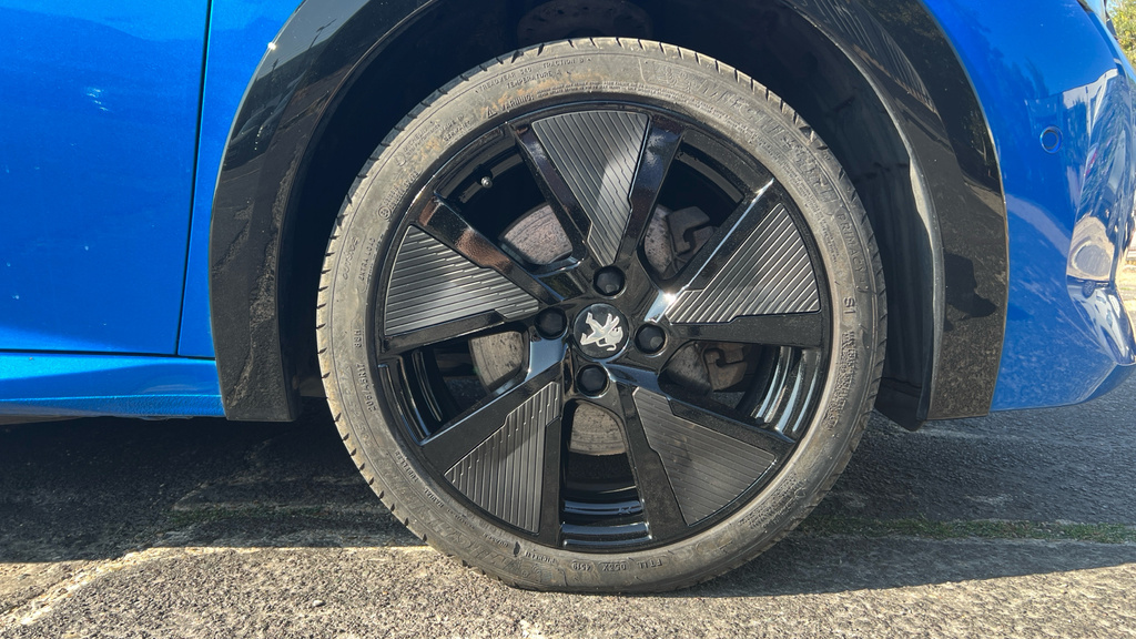 Peugeot e-208 208 Gt Line Ev Grey #30