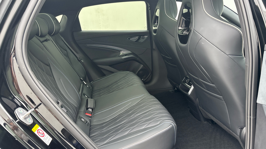 Byd Seal 82.5Kwh Design Saloon 312 Ps Black #29