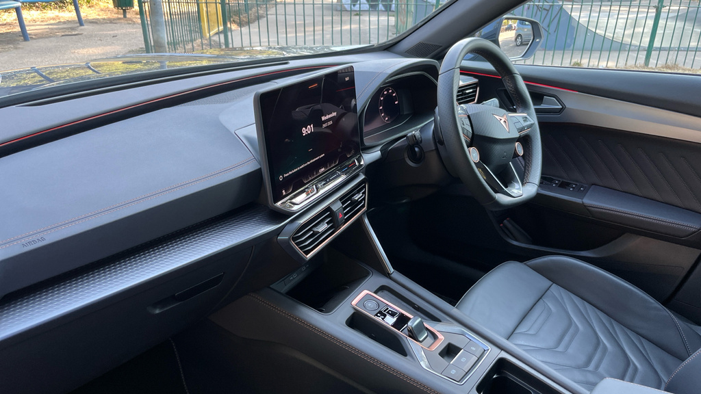 Cupra Formentor 2.0 Tsi 333 Vz1 Dsg 4Drive White #10