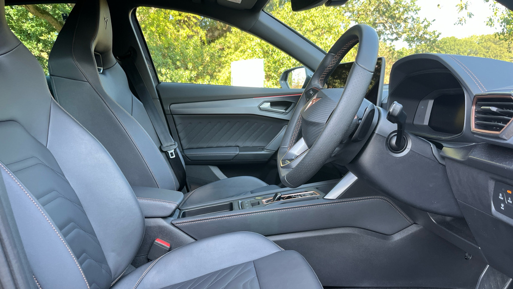 Cupra Formentor 2.0 Tsi 333 Vz1 Dsg 4Drive White #42