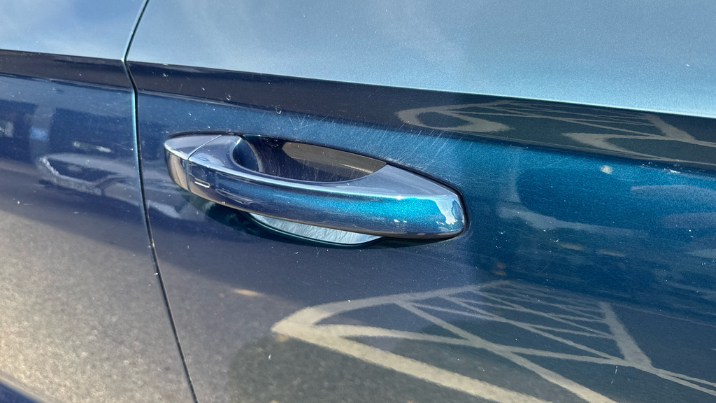 Skoda Karoq Se L Tsi Blue #39