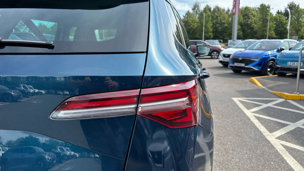 Skoda Karoq Se L Tsi Blue #38