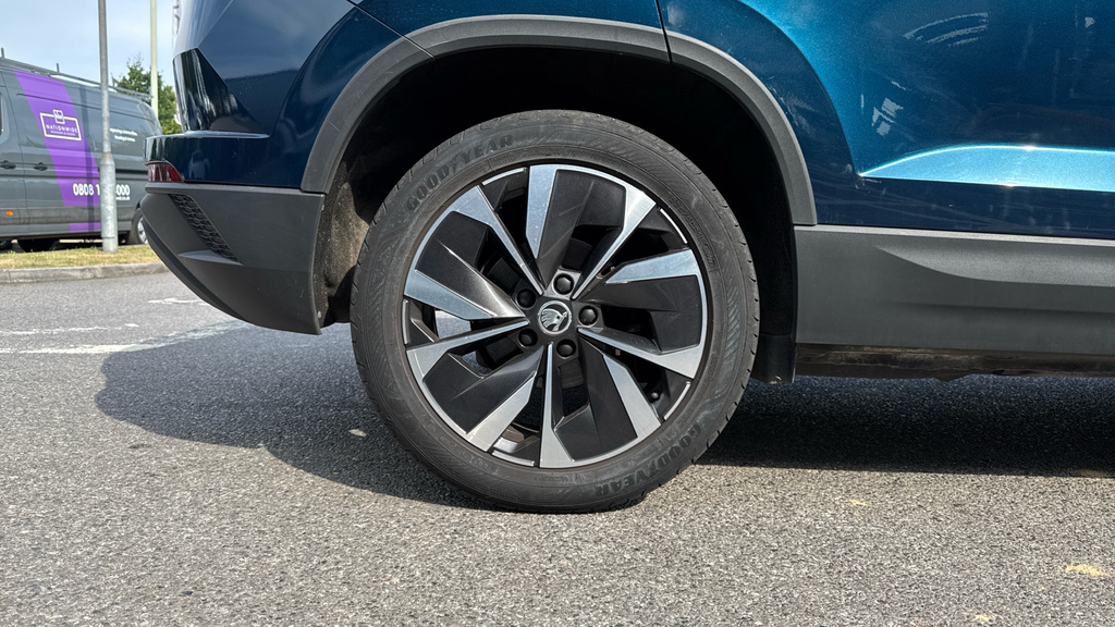 Skoda Karoq Se L Tsi Blue #19