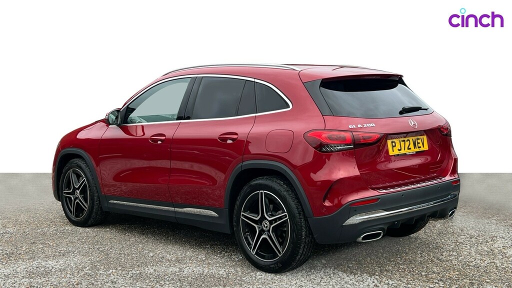 Mercedes-Benz GLA Class Gla 200 Amg Line Premium Red #7