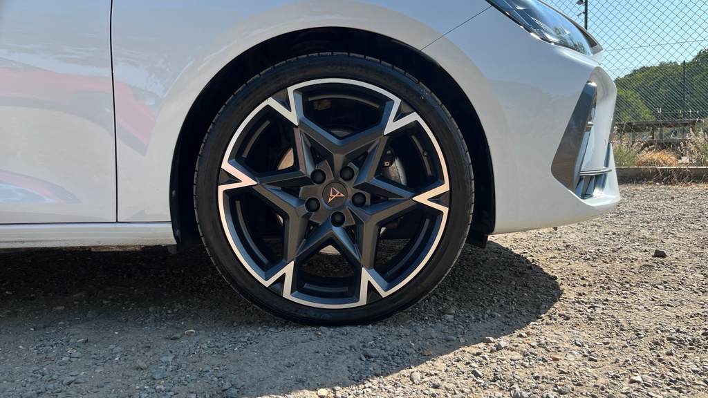 Cupra Leon 2.0 Tsi Vz3 Estate Dsg 4Drive Grey #20