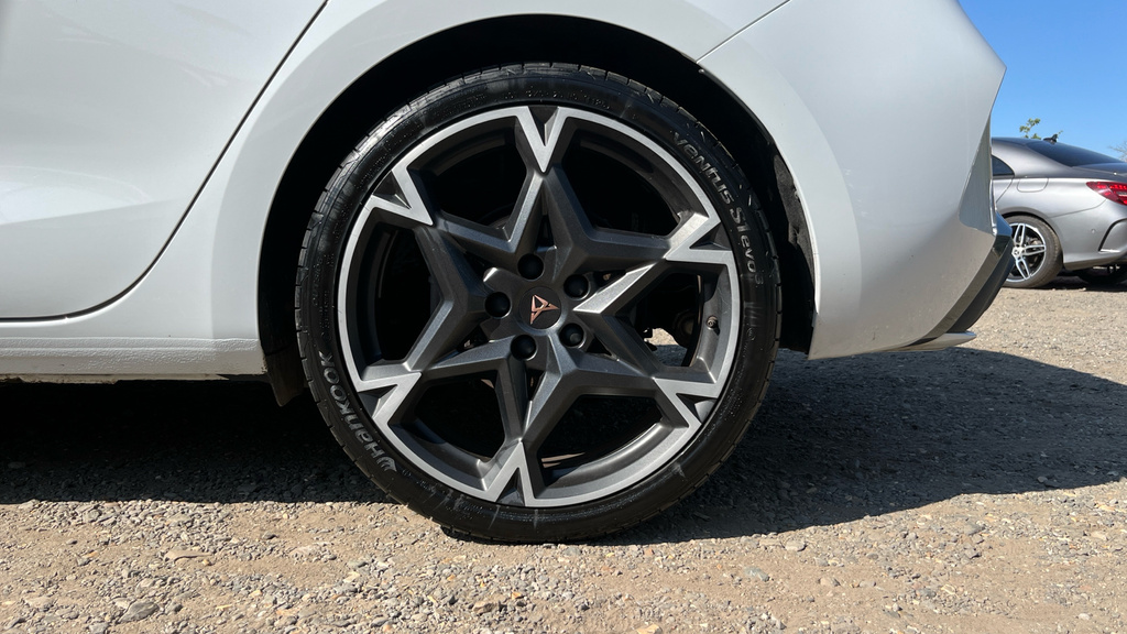 Cupra Leon 2.0 Tsi Vz3 Estate Dsg 4Drive Grey #18