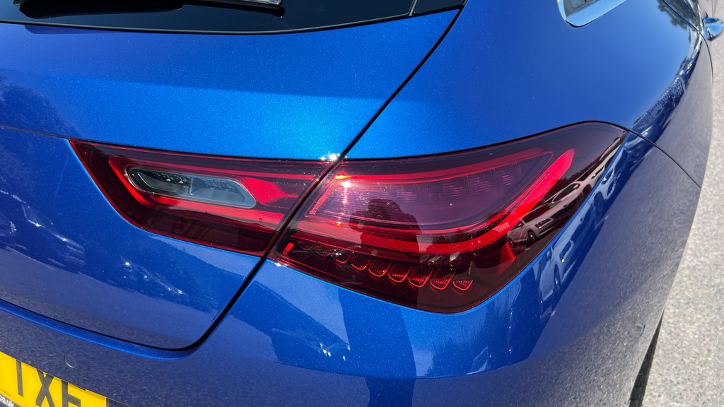 Mercedes-Benz CLA Class 180 Amg Line Premium Tip Black #33
