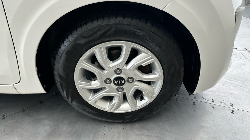 Kia Picanto 1.0 2 Hatchback #22