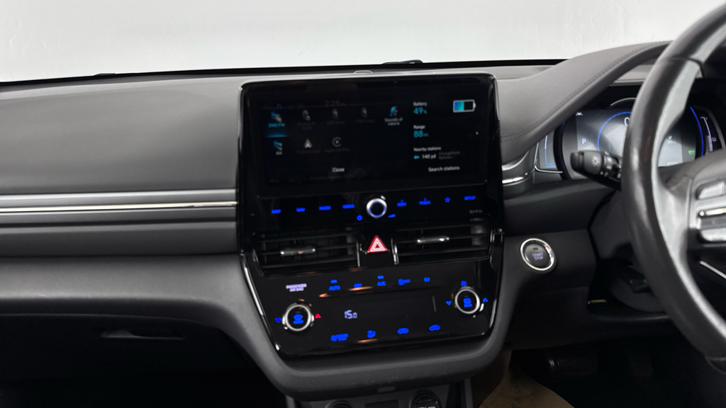 Hyundai Ioniq Hatchback Black #12