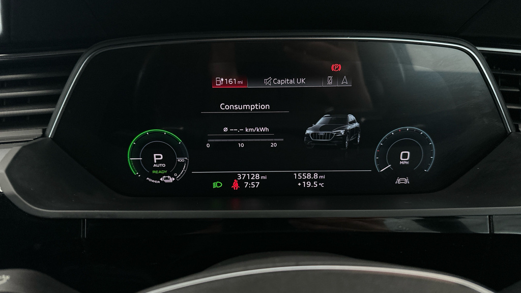 Audi E-tron 55 Suv Quattro 95Kwh 408 Ps Black #20