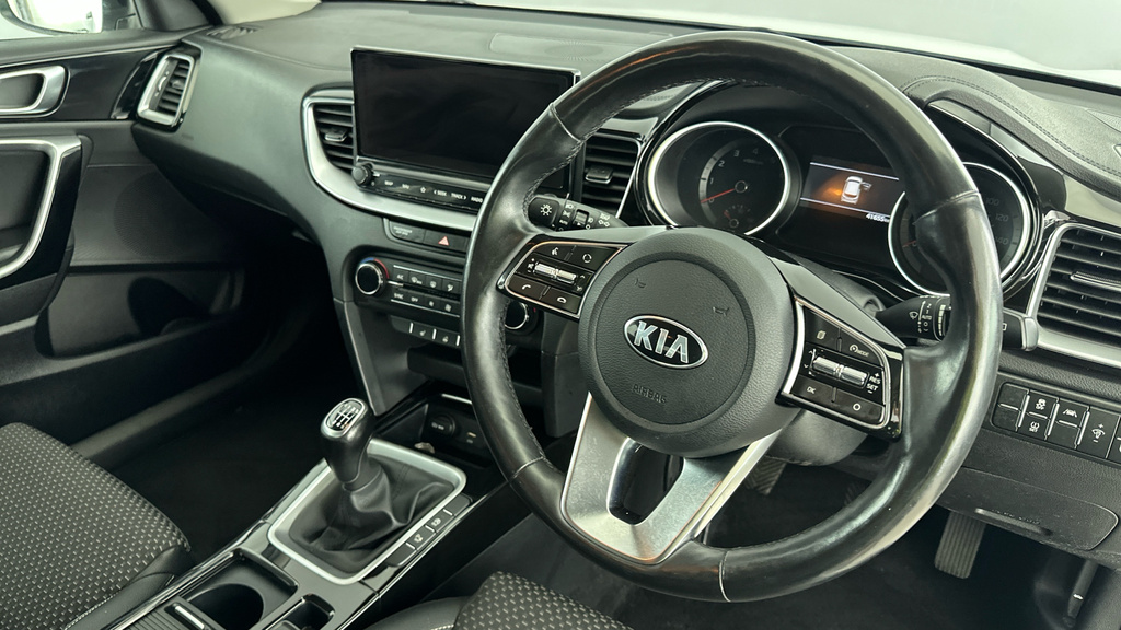 Kia Xceed 1.4 T-gdi First Edition Dct Euro 6 Ss Yellow #9