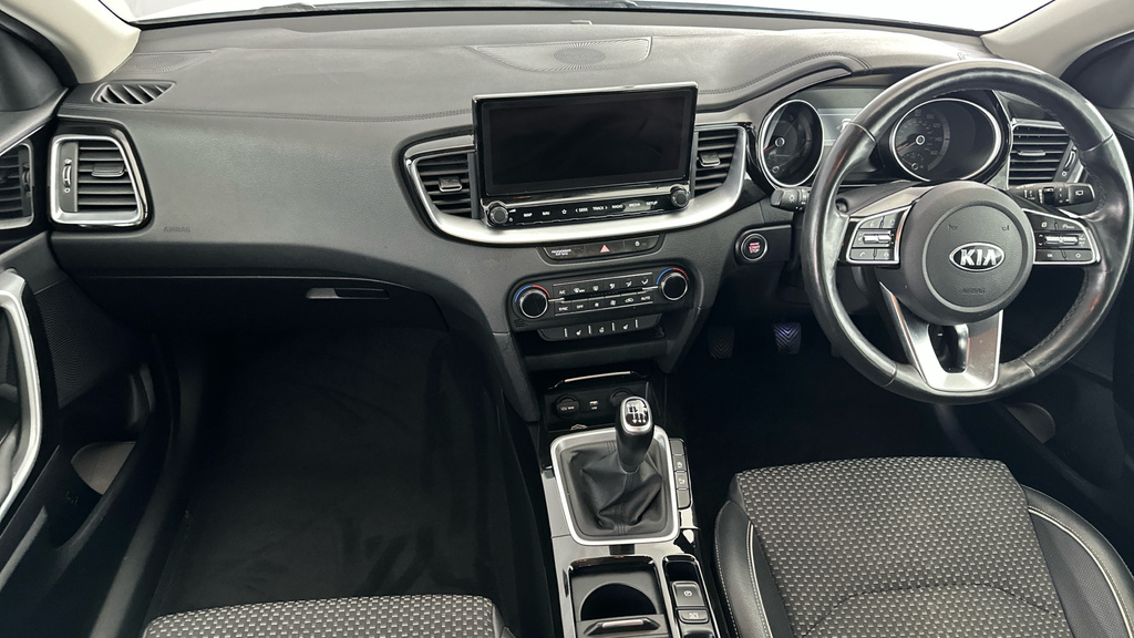 Kia Xceed 1.4 T-gdi First Edition Dct Euro 6 Ss Yellow #11