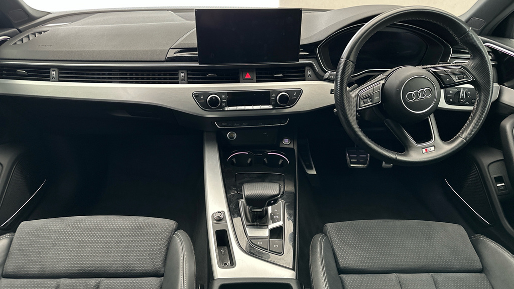 Audi A4 Avant 35 Tfsi Black Edition S Tronic Black #13