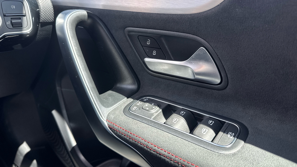 Mercedes-Benz A Class A180 Sport Executive Silver #52