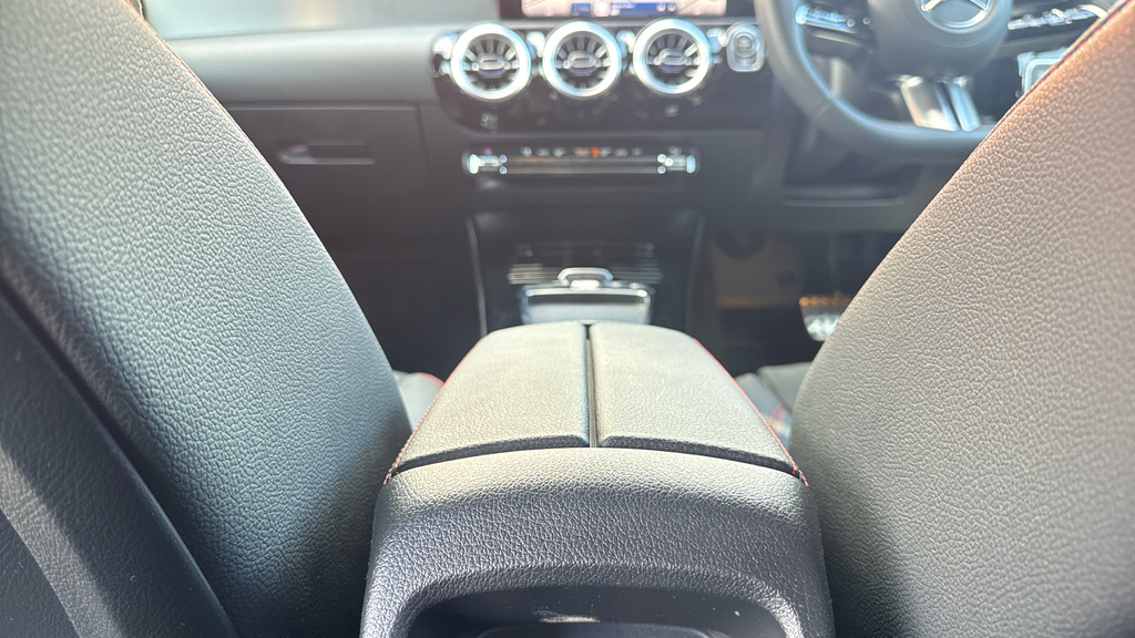 Mercedes-Benz A Class A180 Sport Executive Silver #38