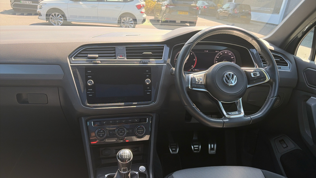 Volkswagen Tiguan R-line Tech Grey #14
