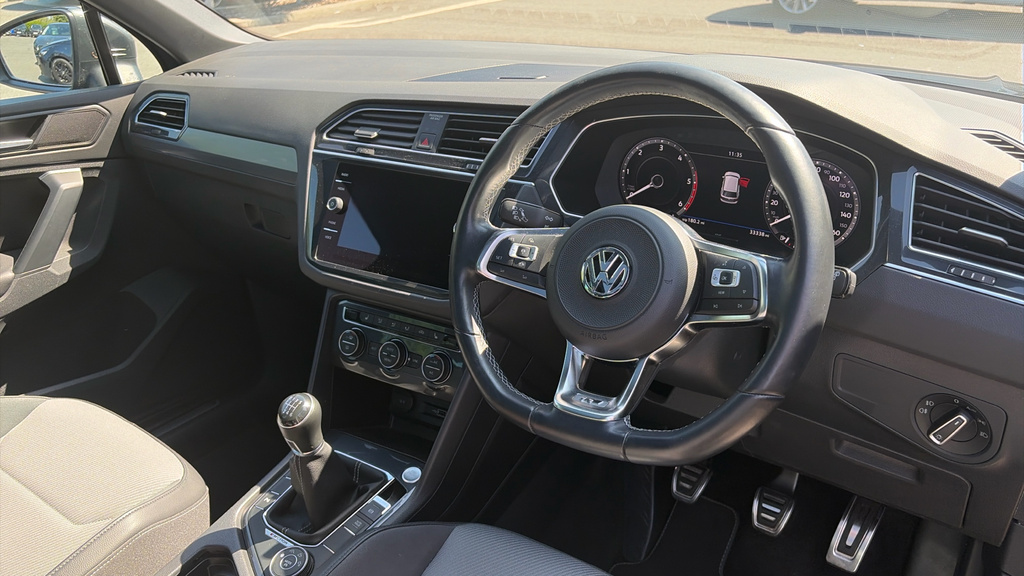 Volkswagen Tiguan R-line Tech Grey #12