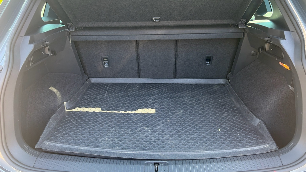 Volkswagen Tiguan R-line Tech Grey #24