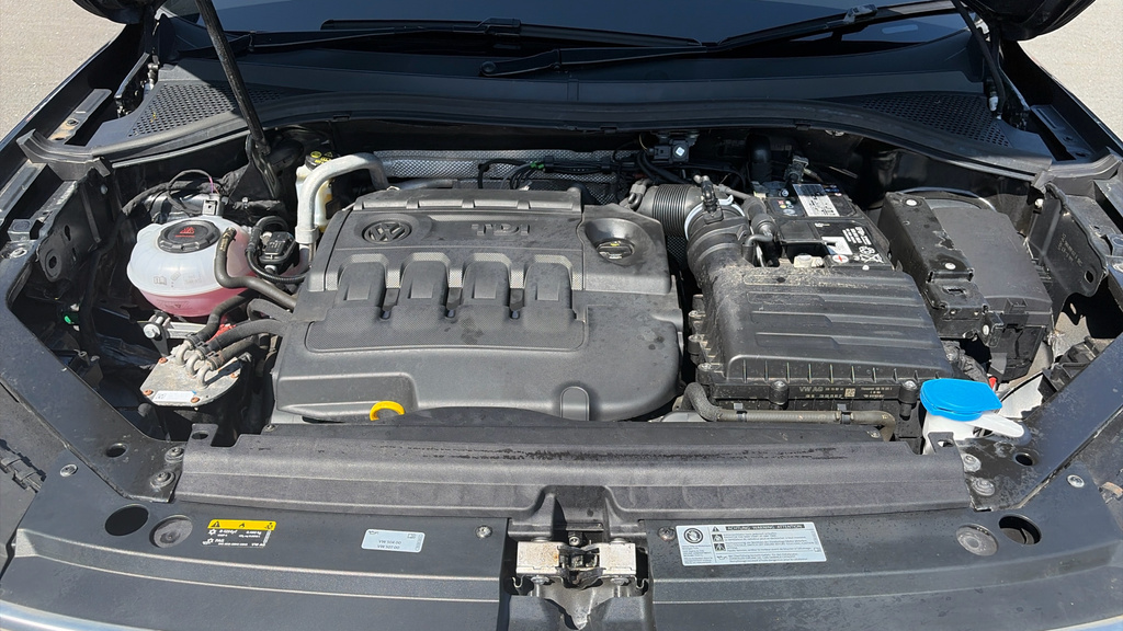 Volkswagen Tiguan R-line Tech Grey #25