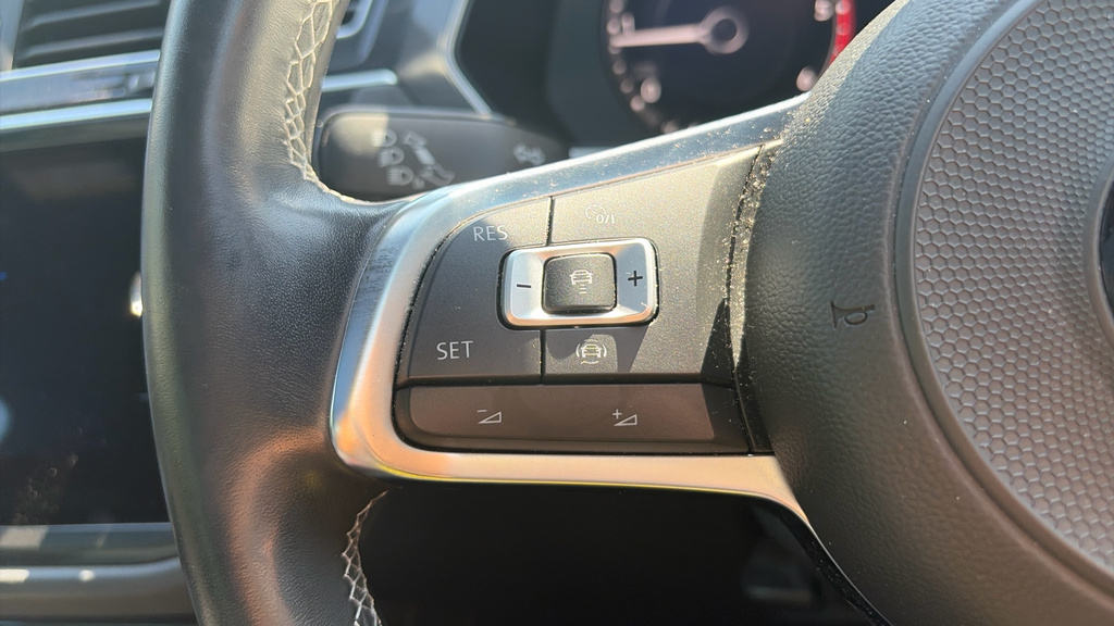 Volkswagen Tiguan R-line Tech Grey #19