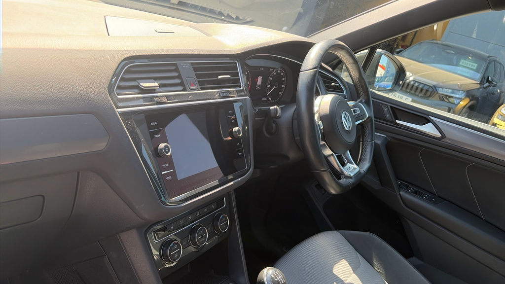 Volkswagen Tiguan R-line Tech Grey #13