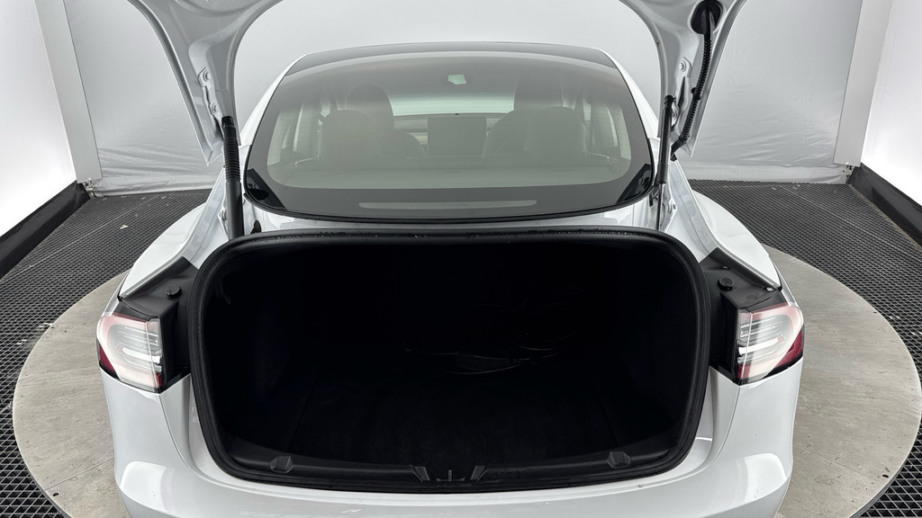 Tesla Model 3 Saloon Rwd 241 Bhp - Park Blue #14