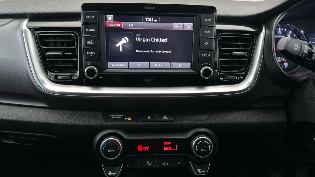 Kia Stonic 1.4 Mpi 2 Estate Red #14