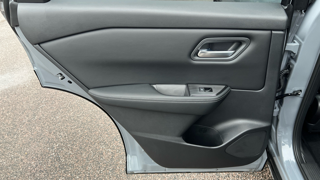 Nissan X-Trail N-connecta Silver #24