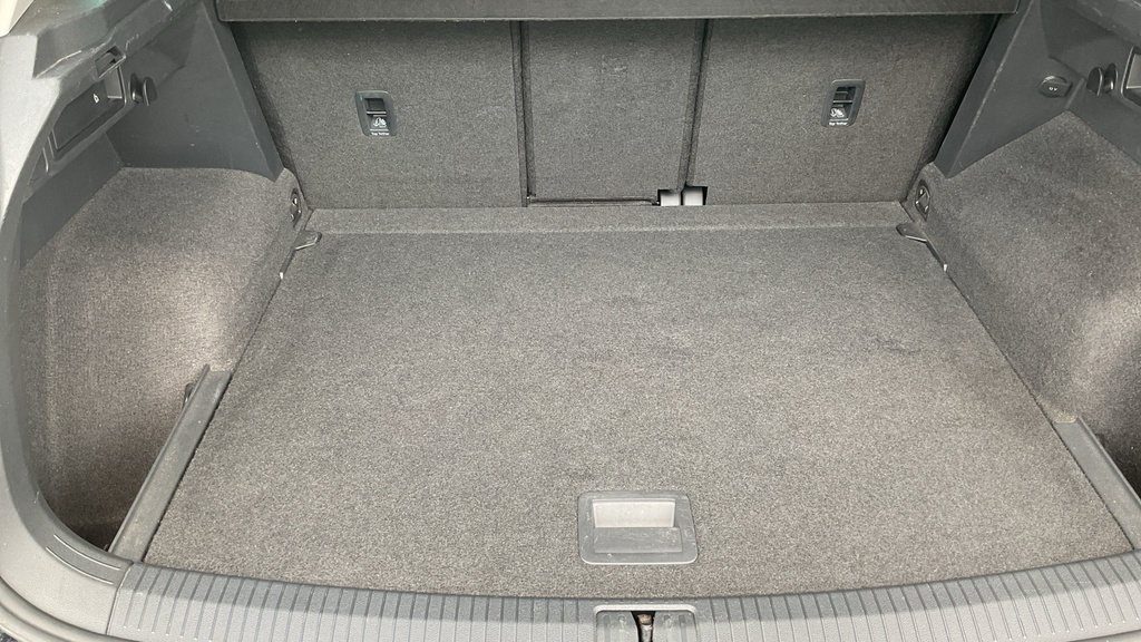 Volkswagen Tiguan Se Navigation Black #21